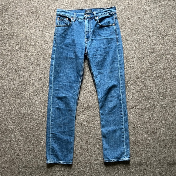 Club Monaco Mid Rise Straight Leg Medium Wash Blue Jeans Womens Size 25 / 30x29 - Picture 1 of 15